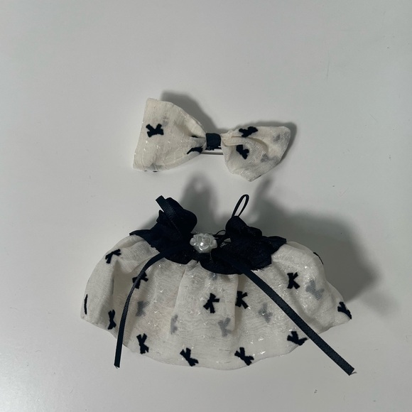 Pop Mart The Monsters Macaron Have a Seat Labubu Designer Clothing Outfit - Picture 3 of 7